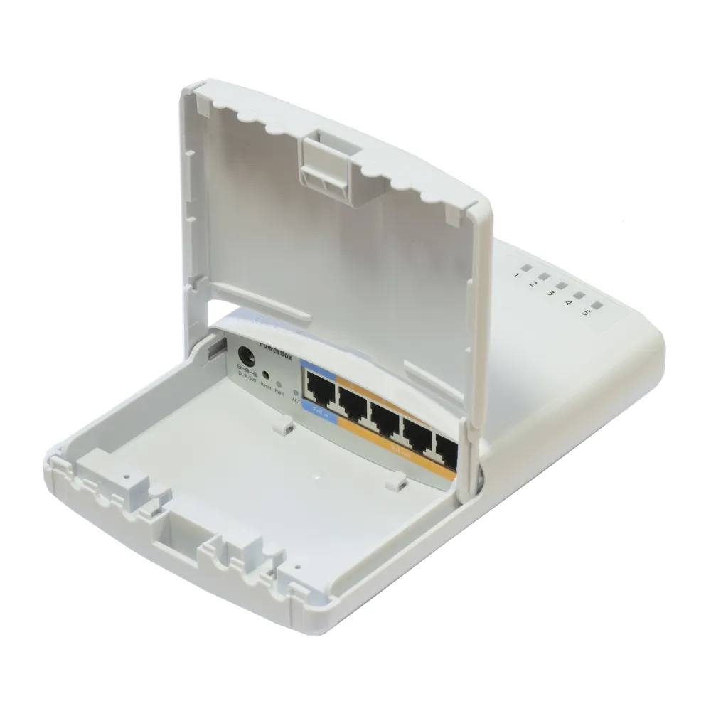 Маршрутизатор MikroTik RB750P-PBr2 — фото 2