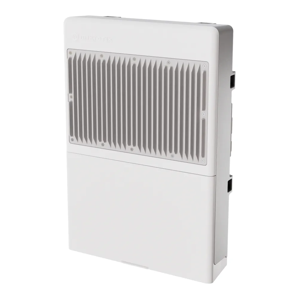 Switch 8 port Mikrotik CSS610-8P-2S+OUT
