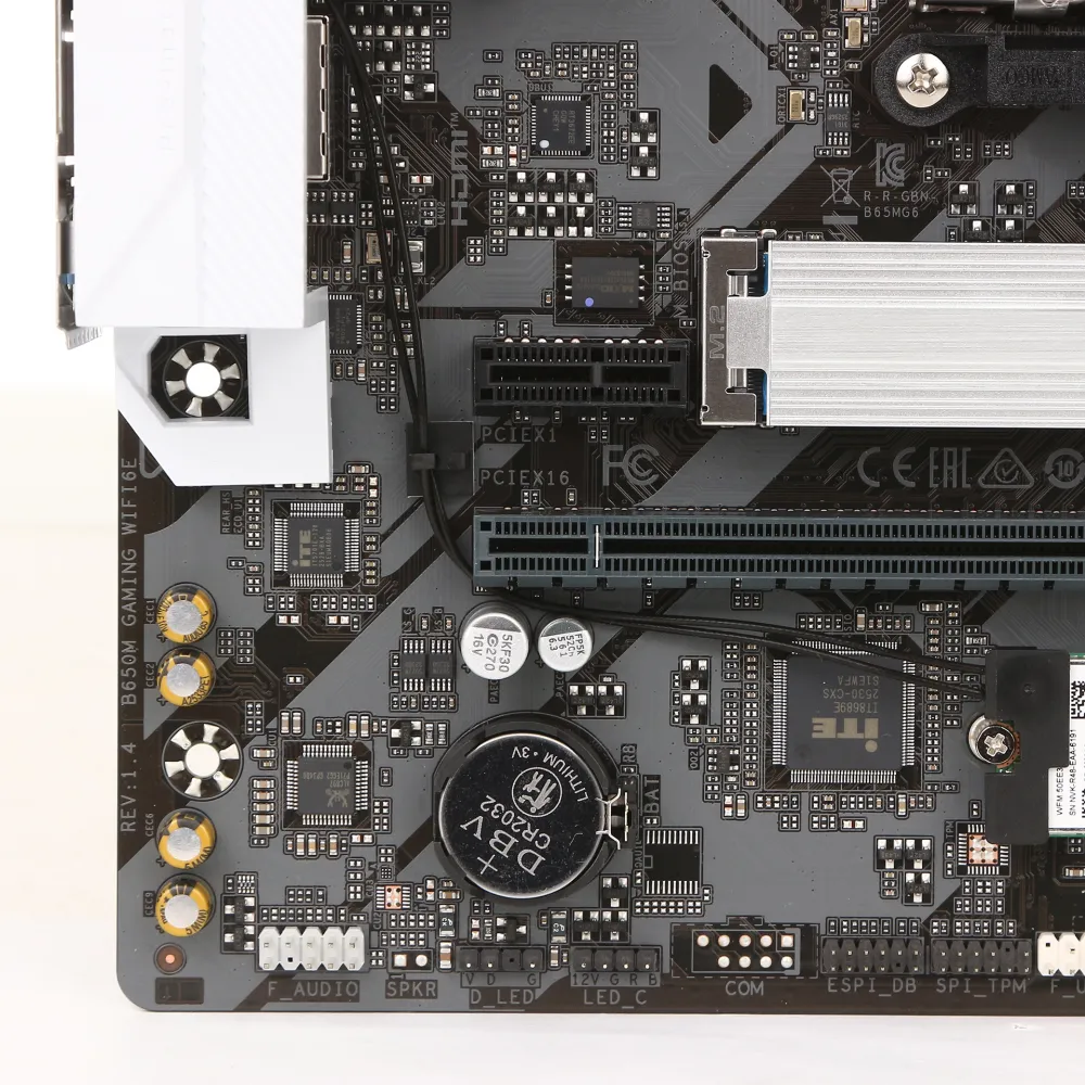 Материнская плата Gigabyte B650M Gaming WiFi6E, AM5 (REV1.4) — фото 4